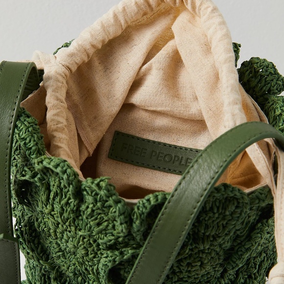 Free People Best in Show Bucket Bag in Hunter Green 16"x16"x23" NWT - Picture 5 of 5